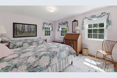 15 Rillbank Terrace, West Hartford, CT 06107 - Photo 31