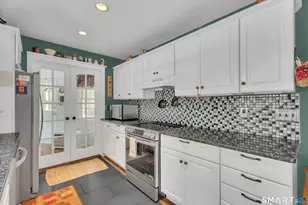 5 N Beech Tree Rd, Brookfield, CT 06804 - Photo 9