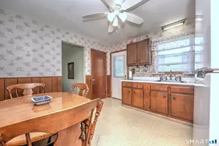 212 Swain Ave, Meriden, CT 06450 - Photo 19
