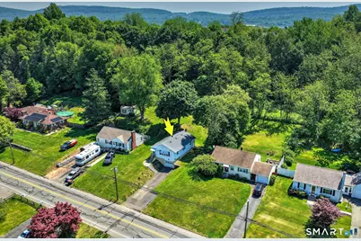 212 Swain Avenue, Meriden, CT 06450 - Photo 5