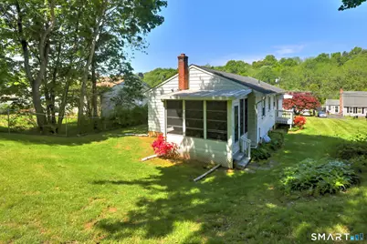 212 Swain Avenue, Meriden, CT 06450 - Photo 9
