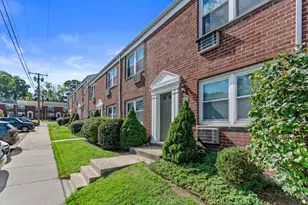 18 Hamilton Ct, Stamford, CT 06902 - Photo 23