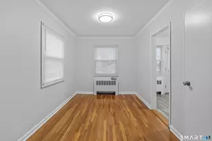 18 Hamilton Ct, Stamford, CT 06902 - Photo 7