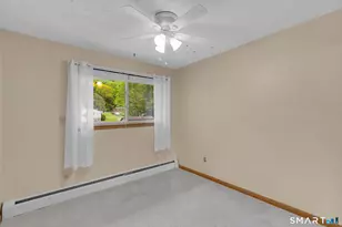 102 Wayne Ln, Meriden, CT 06450 - Photo 13