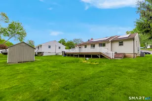 102 Wayne Ln, Meriden, CT 06450 - Photo 35