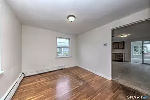 632 Sedgewick Ave, Stratford, CT 06615 - Photo 13