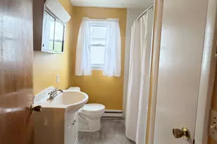 398 Wilson St, Waterbury, CT 06708 - Photo 15