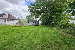 398 Wilson St, Waterbury, CT 06708 - Photo 17