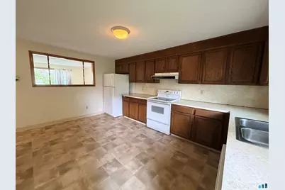 398 Wilson Street, Waterbury, CT 06708 - Photo 5