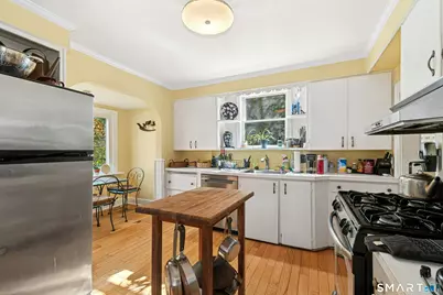 1018 North Street, Greenwich, CT 06831 - Photo 9