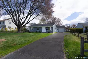 27 Snow Crystal Ln, Stamford, CT 06905 - Photo 1