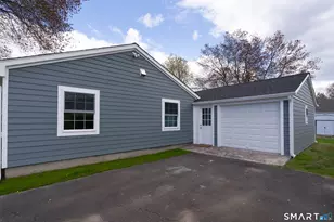 27 Snow Crystal Ln, Stamford, CT 06905 - Photo 21