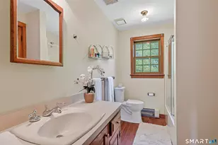 174 Huntingtown Rd, Newtown, CT 06470 - Photo 21
