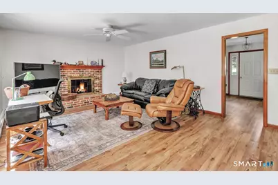 2125 Cutspring Road, Stratford, CT 06614 - Photo 9