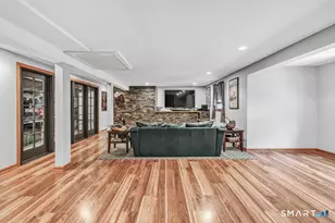 2125 Cutspring Rd, Stratford, CT 06614 - Photo 19
