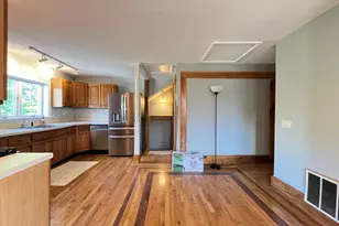 553 Townsend Ave, New Haven, CT 06512 - Photo 3