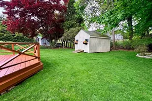 61 Terrace Ave, East Lyme, CT 06357 - Photo 27