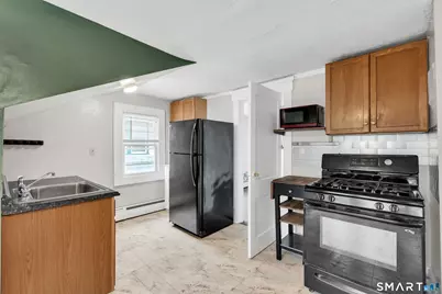 1428 Dixwell Avenue, Hamden, CT 06514 - Photo 15