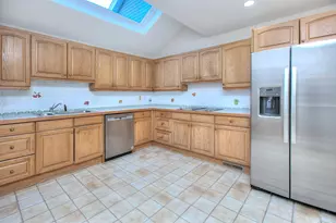 135 Regents Pk, Westport, CT 06880 - Photo 17