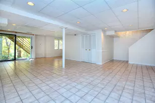 135 Regents Pk, Westport, CT 06880 - Photo 33