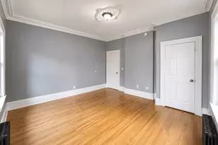 212 Norman St, Bridgeport, CT 06605 - Photo 3