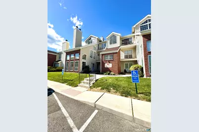 248 Carriage Crossing Lane #248, Middletown, CT 06457 - Photo 3