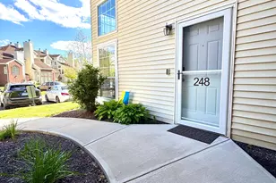 248 Carriage Crossing Ln, Middletown, CT 06457 - Photo 1