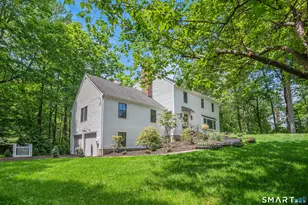131 Fieldcrest Dr, Ridgefield, CT 06877 - Photo 23