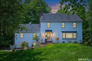 131 Fieldcrest Dr, Ridgefield, CT 06877 - Photo 3