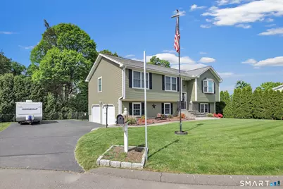 2 Gracie Lane, Ansonia, CT 06401 - Photo 3