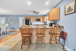 2 Gracie Ln, Ansonia, CT 06401 - Photo 13