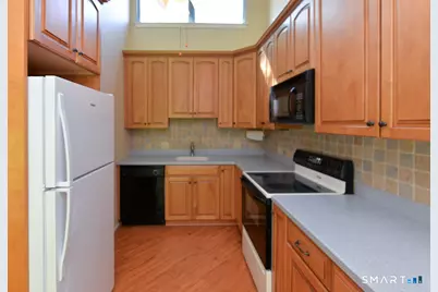 738 Heritage Village #A, Southbury, CT 06488 - Photo 7
