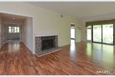738 Heritage Village #A, Southbury, CT 06488 - Photo 3