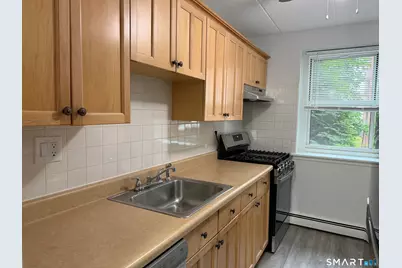 27 Northill Street #1P, Stamford, CT 06907 - Photo 3