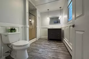 38 Grey Ledge Dr, Guilford, CT 06437 - Photo 13