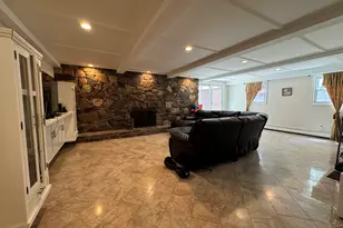 38 Grey Ledge Dr, Guilford, CT 06437 - Photo 11