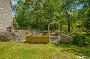 22 Carriage Ln, Windham, CT 06256 - Photo 5