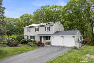 24 Ridgedale Rd, Bethel, CT 06801 - Photo 3