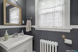 198 Auburn Rd, West Hartford, CT 06119 - Photo 13