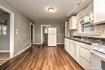 33 Beacon Street, New Britain, CT 06053 - Photo 13
