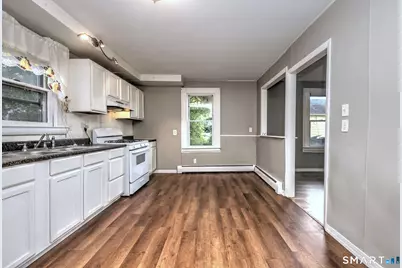 33 Beacon Street, New Britain, CT 06053 - Photo 17