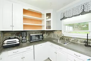 513 Stafford Ave, Bristol, CT 06010 - Photo 9
