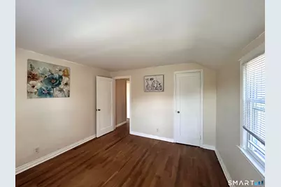 70 Guilford Drive, Bridgeport, CT 06606 - Photo 27