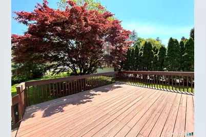 70 Guilford Drive, Bridgeport, CT 06606 - Photo 29
