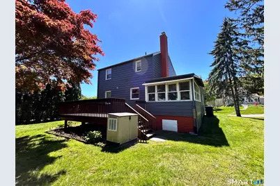 70 Guilford Drive, Bridgeport, CT 06606 - Photo 33