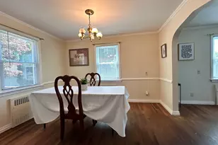 70 Guilford Dr, Bridgeport, CT 06606 - Photo 11