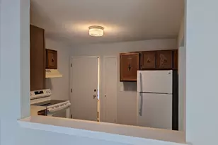 104 Wellington Dr, Farmington, CT 06032 - Photo 7