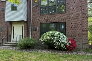 104 Wellington Dr, Farmington, CT 06032 - Photo 1