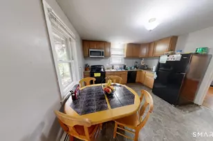 52 Andrews St, Meriden, CT 06451 - Photo 11