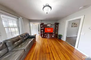 52 Andrews St, Meriden, CT 06451 - Photo 5